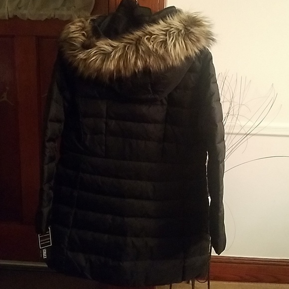 Winter coat - Picture 2 of 3